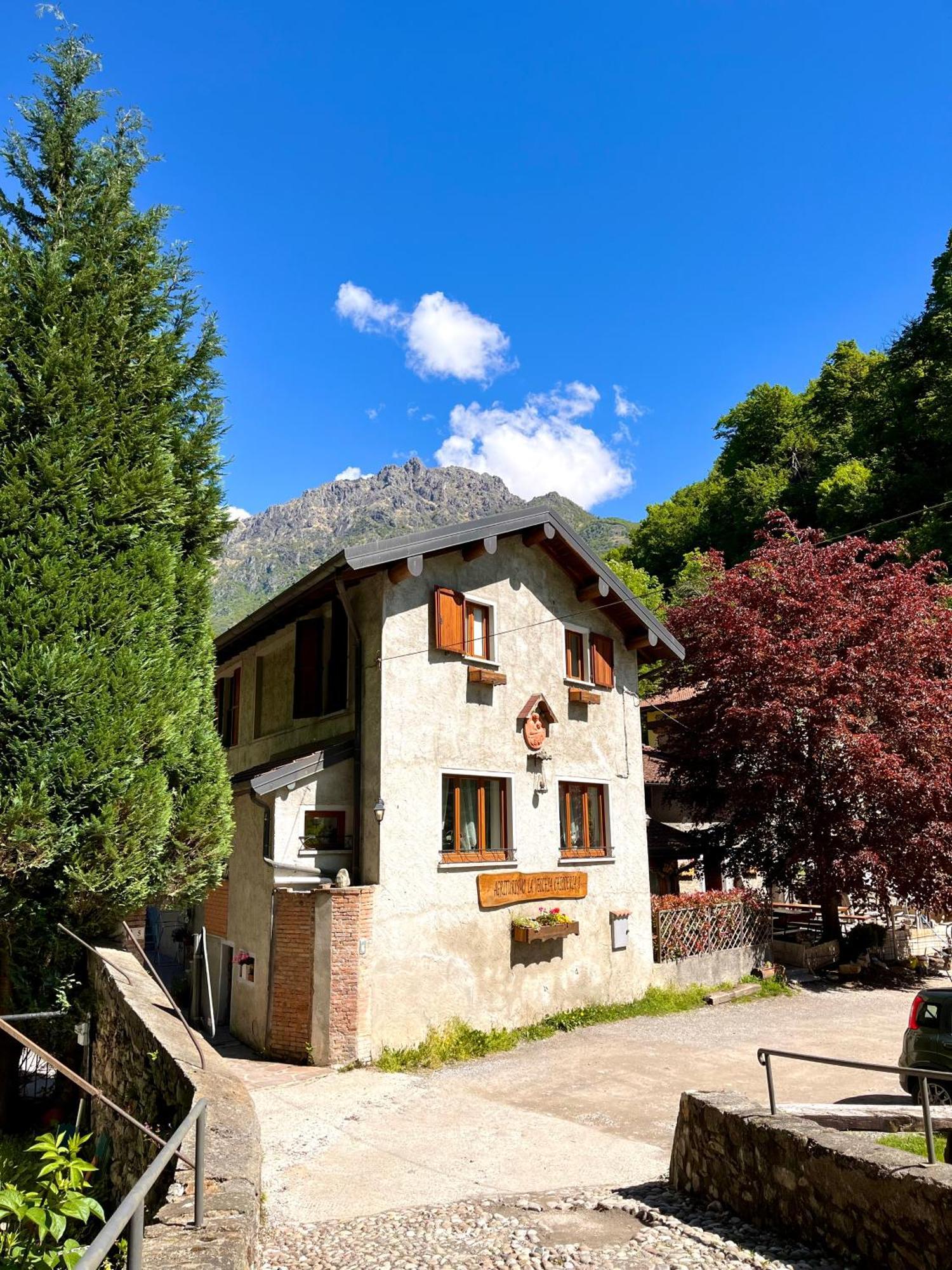 Agriturismo La Vecchia Chioderia Grandola ed Uniti المظهر الخارجي الصورة